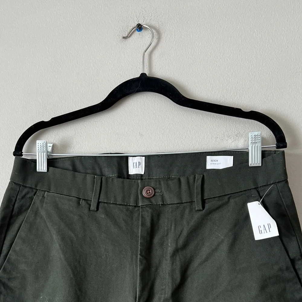 NWT Gap straight clean stretch chino pants men’s 32x34